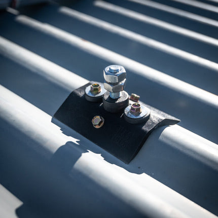 CORRUGATED NYLON ROOF BRACKET