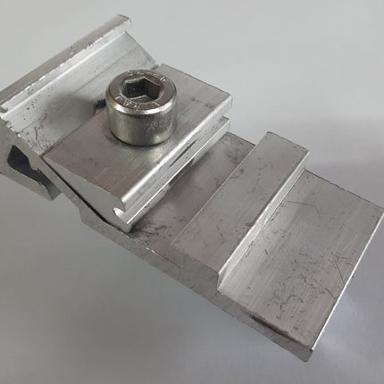 Click-Top Cross Connector